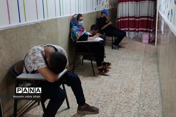 فعالیت کمیته مشاوره انتخاب رشته دانشگاهی در آموزش و‌ پرورش رودهن