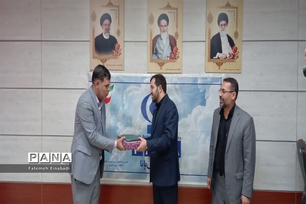 تجلیل از دانش‌آموزان خبرنگار فعال پانا در ملارد