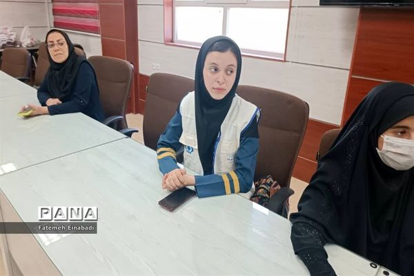 تجلیل از دانش‌آموزان خبرنگار فعال پانا در ملارد