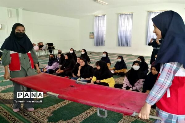 پایگاه تابستانی دبیرستان عصمت صفادشت ملارد