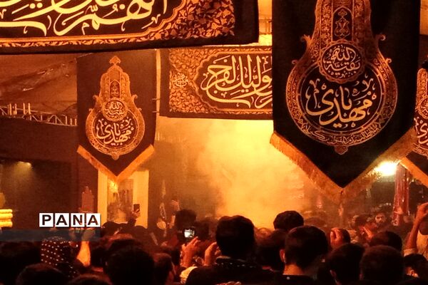استشمام عطر شهید گمنام در منطقه ۶