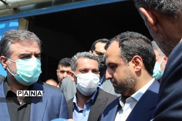 بازدید وزیر اقتصاد از شرکت نکاچوب میاندورود