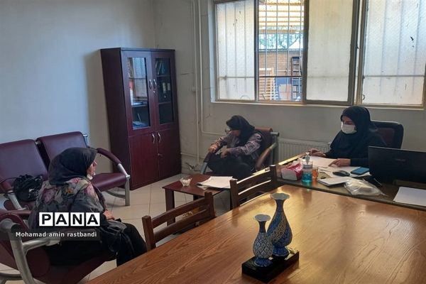 حضور پذیرفته‌شدگان کنکور ۱۴۰۱ در پایگاه‌های انتخاب رشته منطقه ۱۳