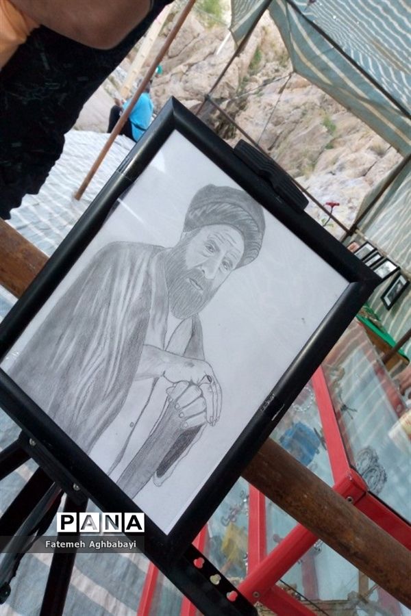 برگزاری نمایشگاه بزرگ دست‌سازه‌ها و کار های هنری هنرمندان شهرستان بن