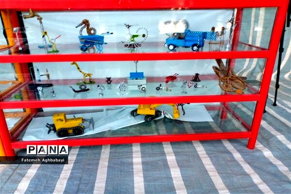 برگزاری نمایشگاه بزرگ دست‌سازه‌ها و کار های هنری هنرمندان شهرستان بن
