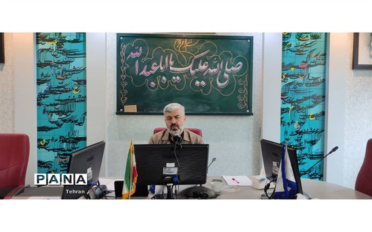 جهاد تبیین، باید در دستور کار مدارس قرار گیرد