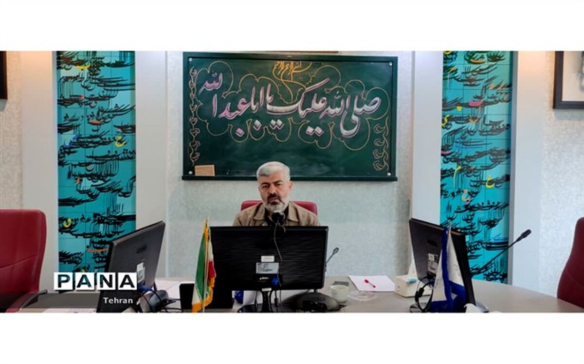 جهاد تبیین، باید در دستور کار مدارس قرار گیرد