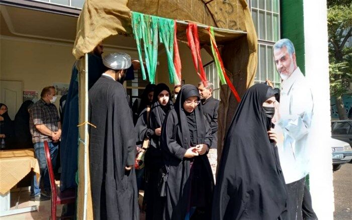 دانش آموزان باید به عنوان سفیران و راویان شهادت تربیت شوند