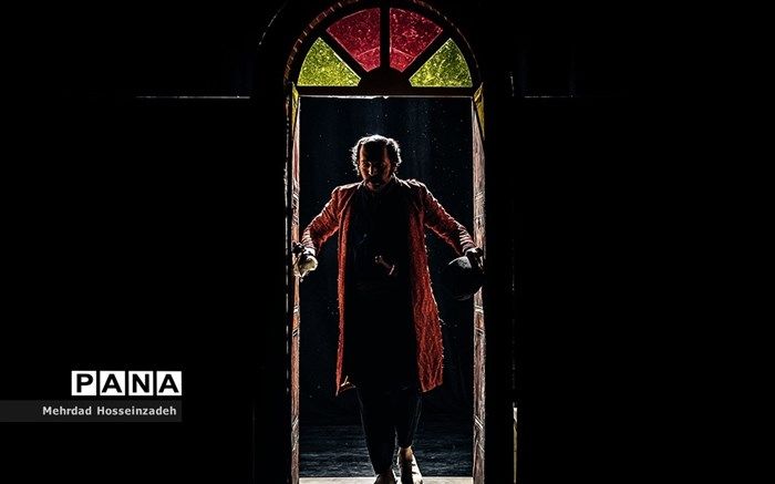 سحر اسدی: دست اهالی تئاتر برای تولید آثار نمایشی باید باز باشد