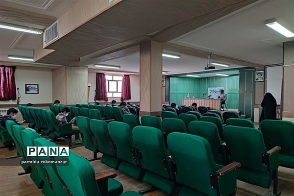 برگزاری آزمون سنجش کیفی خبرنگاران پانا ناحیه 2 شیراز همزمان با سراسر استان فارس