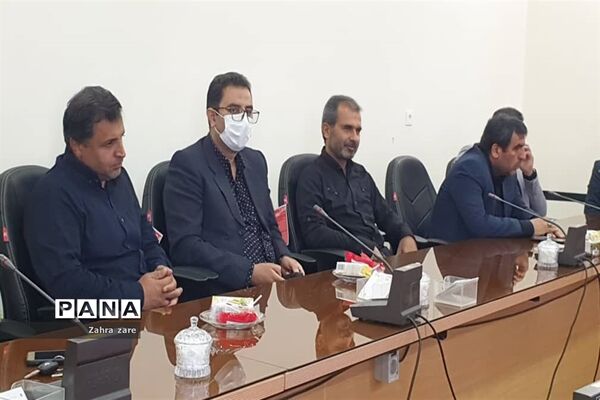 آیین تودیع و معارفه مدیر آموزش وپرورش شهرستان محمود آباد