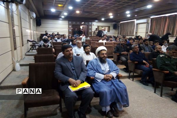 تجلیل از خبرنگاران و فعالان رسانه تربت جام