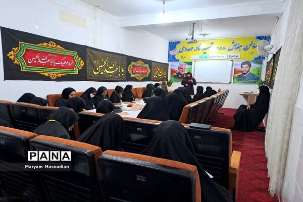 اولین دوره جامع آموزگاری فصل رویش در دشتستان