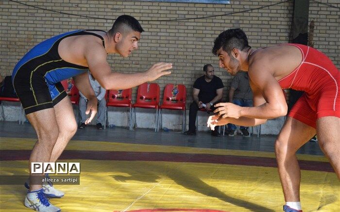 آزادکاران پنج وزن نخست قهرمانی جوانان جهان از امروز به میدان می‌روند