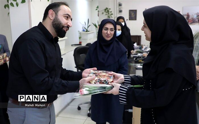 قدردانی قائم مقام معاون وزیر در سازمان دانش‌آموزی از تلاش خبرنگاران پانا