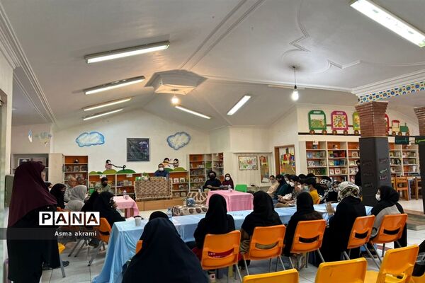 نشست تخصصی نقد و بررسی رمان نوجوان شکارچی