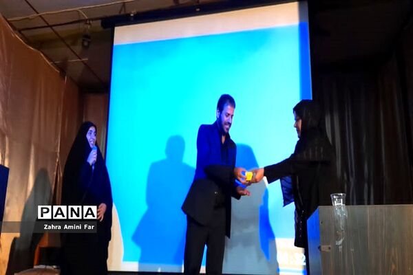 کارگاه زندگی به رنگ عشق در شهرستان نور