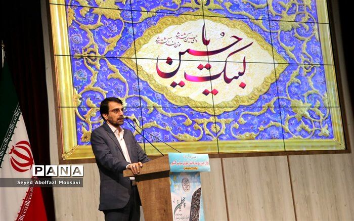 نیازمند رهبر شبکه تربیتی قرآنی هستیم