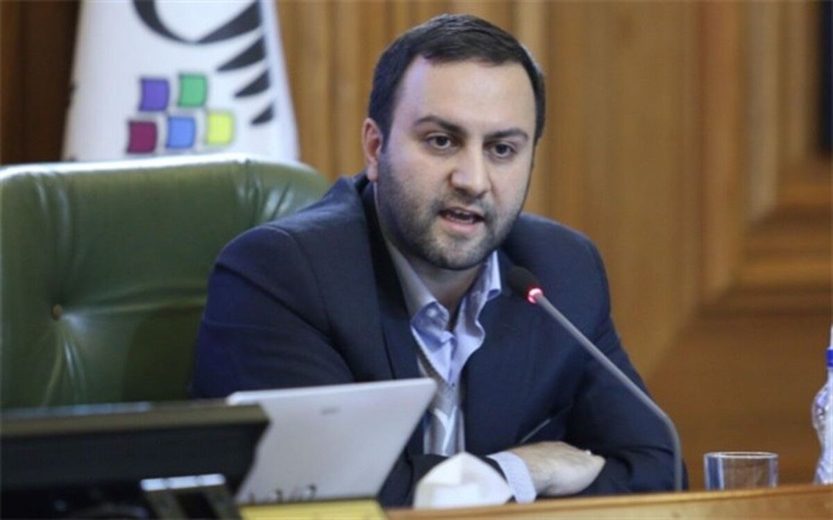 نمایندگان شورای شهر و شورای عالی استان‌ها جوهره اجتماعی دارند
