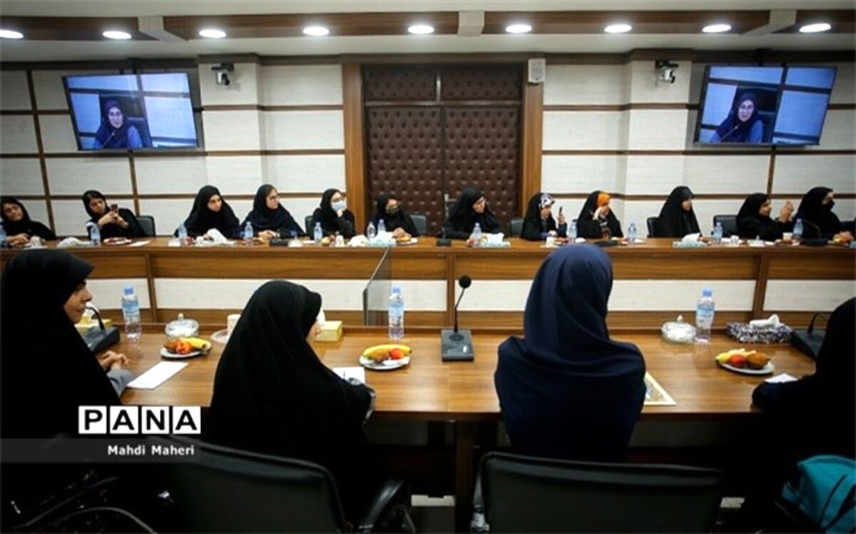 خبرنگاری در پانا فرصت تربیتی برای دانش‌آموزان است
