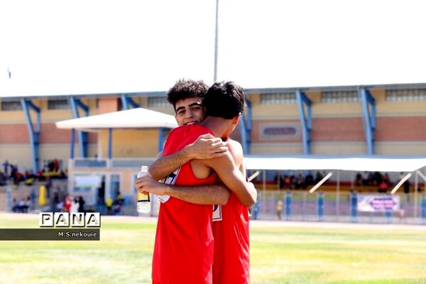مسابقات دو و میدانی دانش‌آموزی در مرحله کشوری