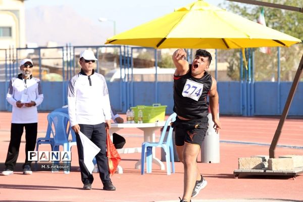 مسابقات دو و میدانی دانش‌آموزی در مرحله کشوری