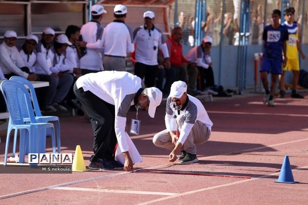 مسابقات دو و میدانی دانش‌آموزی در مرحله کشوری