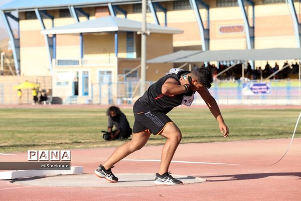 مسابقات دو و میدانی دانش‌آموزی در مرحله کشوری