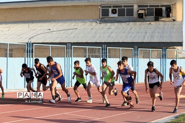 مسابقات دو و میدانی دانش‌آموزی در مرحله کشوری