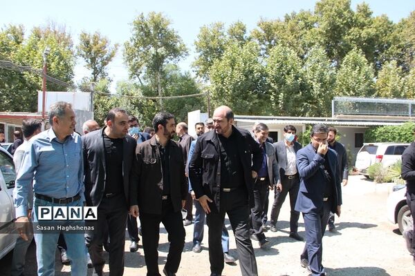 بازدید استاندار تهران از شرکت ماهیران در احمدآباد مستوفی