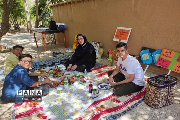 برگزاری اردوی دانش‌آموزان ناحیه چهار شیراز