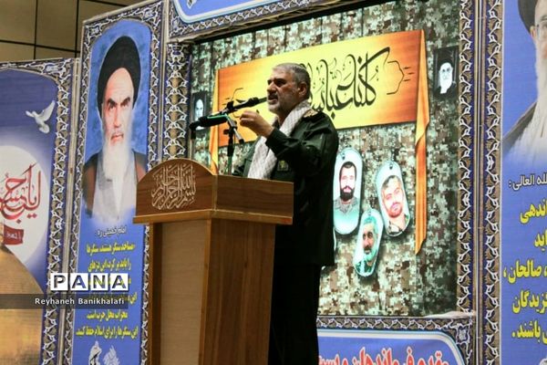 برگزاری همایش چهارمین جشنواره مالک اشتردر اهواز