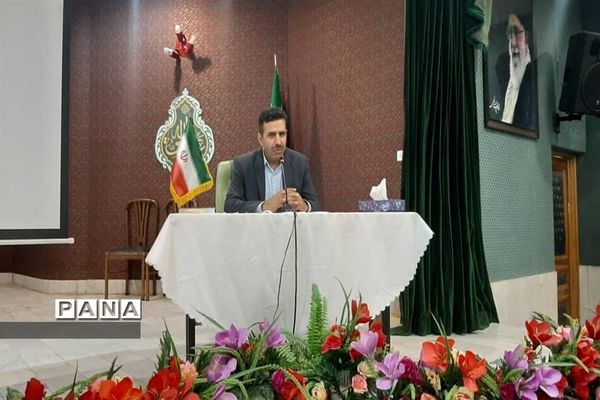 نشست هم‌اندیشی حوزه معاونت پرورشی و فرهنگی استان البرز