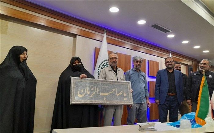 دانش‌آموزخبرنگاران قم از آزاده جانباز «سهیل مصطفایی» تجلیل کردند