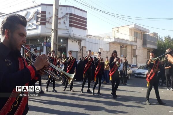 کاروان نمادین «اسرای کربلا» در قم-3