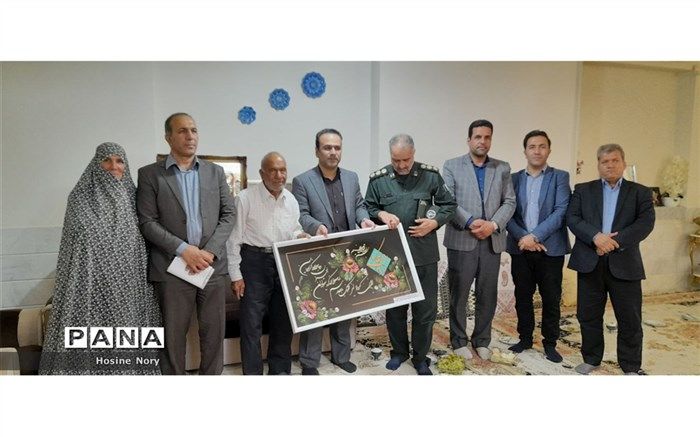 دیدار فرماندار خلیل‌آباد با دو تن از آزادگان