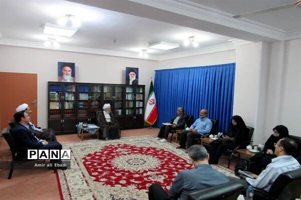 دیدار رئیس دانشگاه علمی کاربردی مازندران با نماینده ولی فقیه