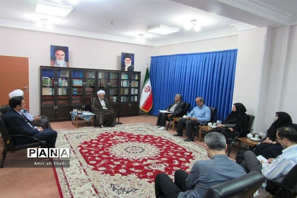 دیدار رئیس دانشگاه علمی کاربردی مازندران با نماینده ولی فقیه