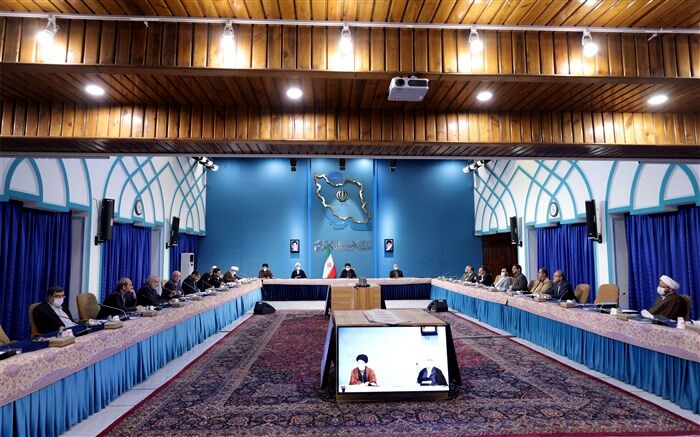 دستور آیت‌الله رئیسی برای برخورد با متخلفان فولاد مبارکه
