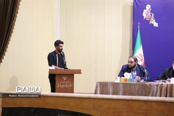 نشست خبری استاندار آذربایجان شرقی به‌مناسبت هفته دولت
