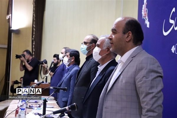 نشست خبری استاندار آذربایجان شرقی به‌مناسبت هفته دولت