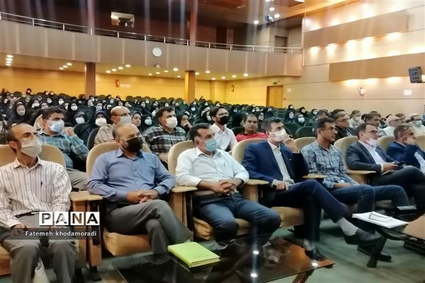 برگزاری دوره ضمن خدمت مربیان و معاونان پرورشی در ناحیه یک شیراز