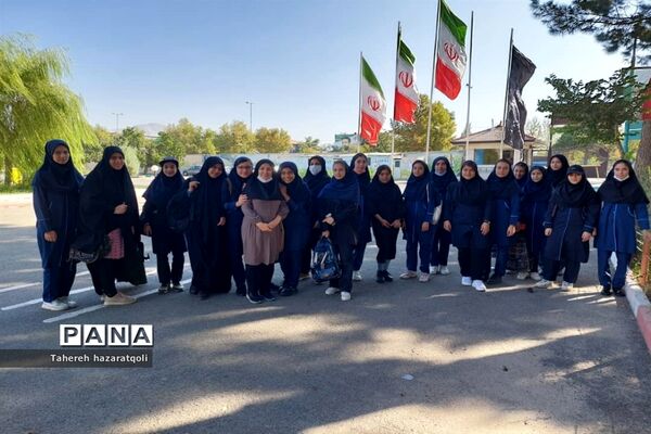 اردوی یک روزه دانش‌آموزان دختر ملارد در اردوگاه شهید منتظری شهریار
