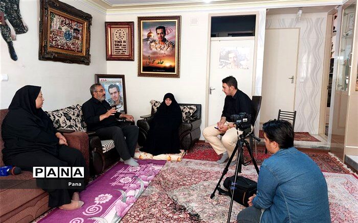 هر جوان و نوجوانی، یک شهید را به عنوان الگوی زندگی خود انتخاب کند