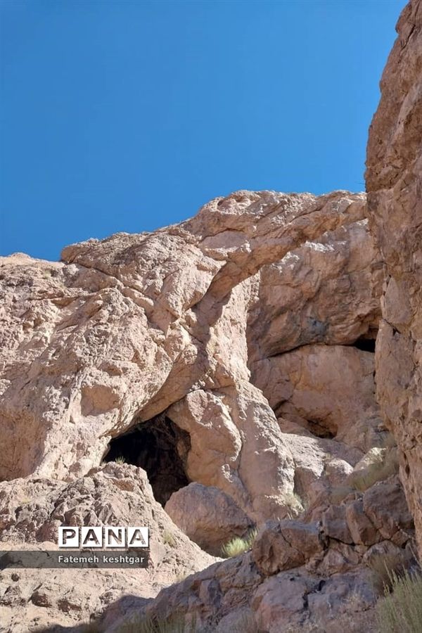 غار فارس اولین پل سنگی جهان