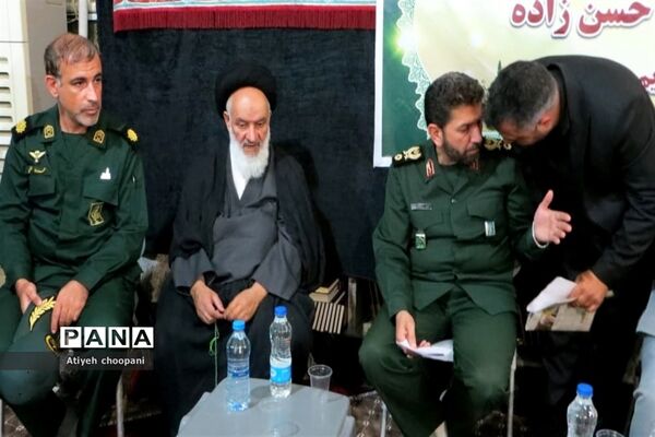 برگزاری نشست سیاسی و بصیرت‌افزایی جهاد تبیین در مسجد احباب‌الحسین منطقه ۱۴