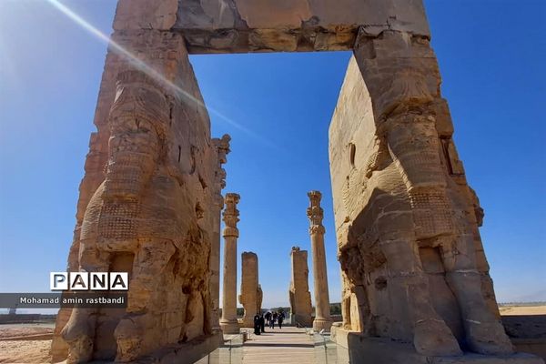 تخت جمشید میراثی جهانی