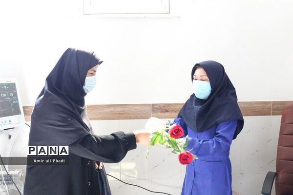 تجلیل از پزشکان توسط فرماندار شهرستان میاندورود