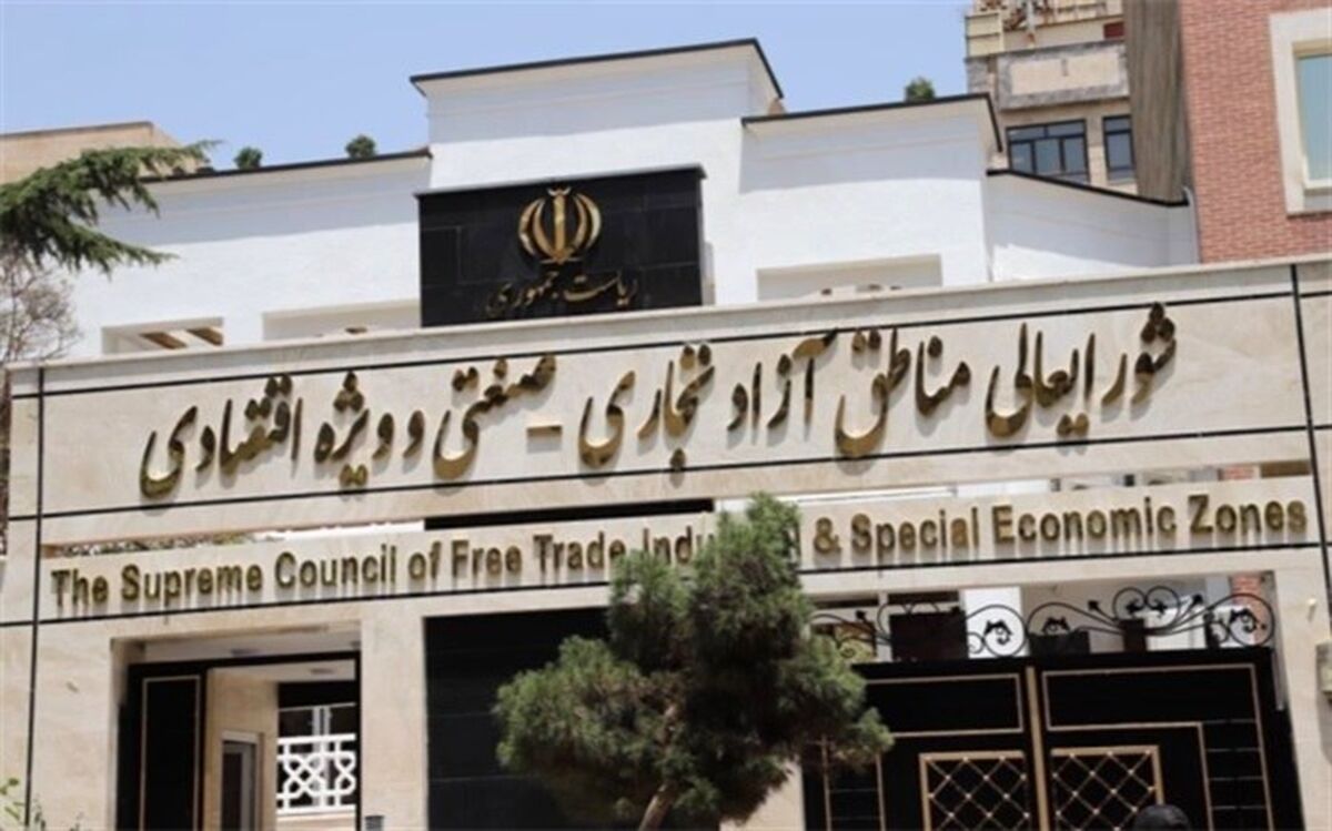 افتتاح ۷۱ پروژه صنعتی و عمرانی در مناطق آزاد هم‌زمان با هفته دولت