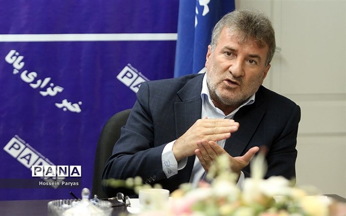 وزیر علوم مخالف بومی‌گزینی است